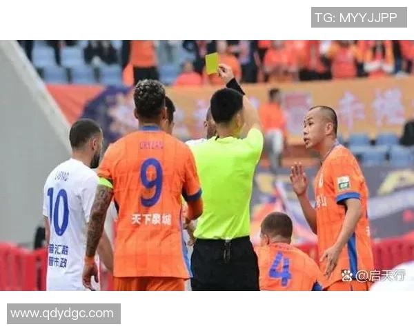 足球明星亲属的精彩瞬间与感人故事全记录